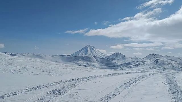 Без разминки | на сноубайке | vlog 13 смотреть онлайн
