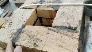 кладка газоблок второго этажа и паралельно кладка Вент каналов из кирпича