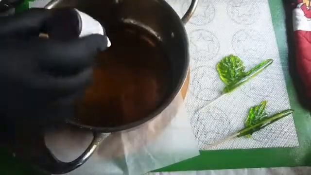 Уроки карамели - Цветок двухцветный