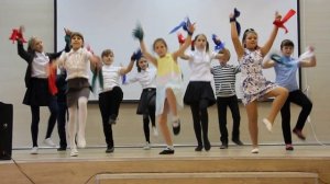 ДЕНЬ УЧИТЕЛЯ. Выступление 5 класса
