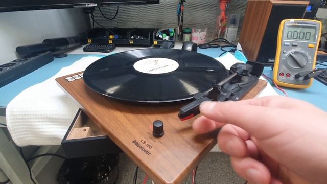 Ремонт музыкального проигрывателя Lenco LS-100 смотреть онлайн