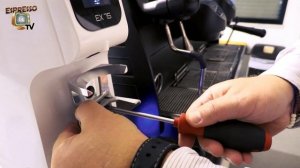 The new Eureka Atom Excellence 75 + new automatic tamper