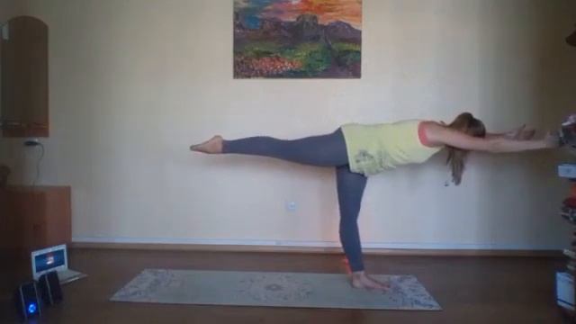 Вирабхадрасана 3 - поза воина смотреть онлайн