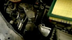 Skoda Fabia/Шкода Фабиа как поменять воздушный фильтр/Replacement air filter.