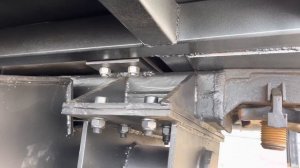 Сделали самосвальный кузов на контейнеровоз