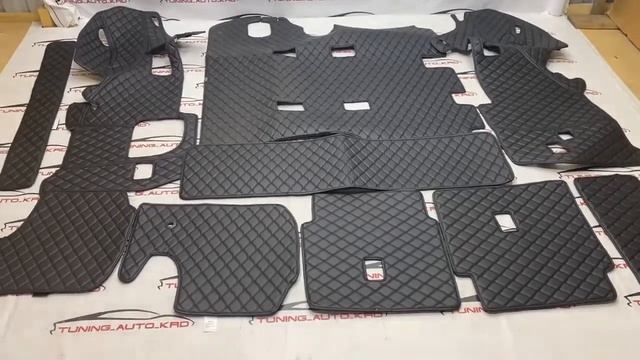 Ковер в багажник черный 3D Lexus NX смотреть онлайн