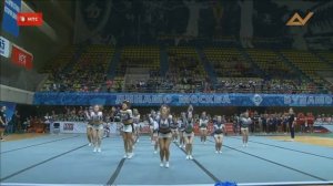 Черлидинг . Чир команда Леди