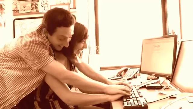 Hardly Working: Flirting смотреть онлайн