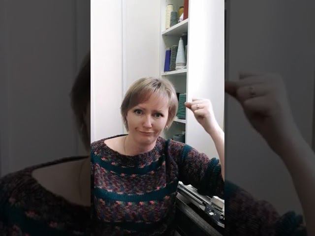Как научиться вязать на машине? С чего начать? Как научится быстро? А что делать когда не вяжет?