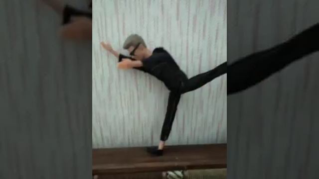 Кукла Кен танцует нян кэт смотреть онлайн
