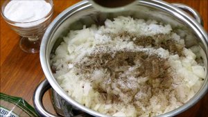 Как мариновать мясо на шашлык. Способ - проще не бывает!