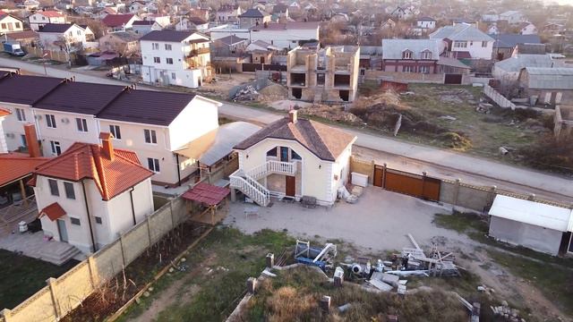 Красивое утро с высоты птичьего полета / DJI MAVIC MINI смотреть онлайн