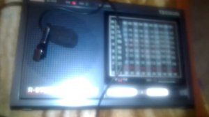 Tecsun R-9700DX First Impressions: 828 kHz Radiogazeta Slovo