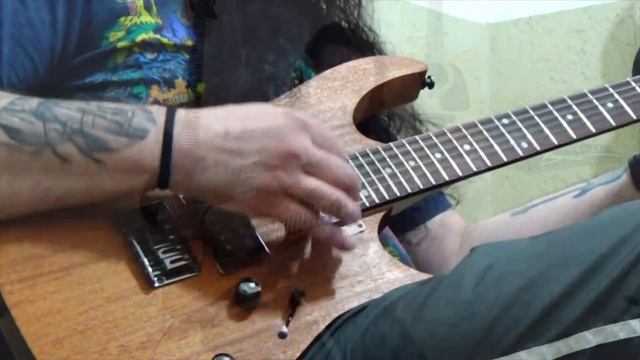 Review Moonlight - Guitarra Ibanez RG421 * Escutem com o fone de ouvido * смотреть онлайн