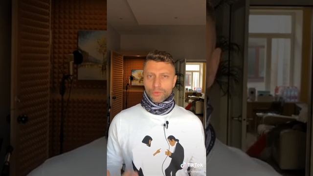 Наесться от пуза. Откуда взялась эта странная фраза в русском языке?