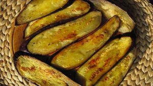 Рулеты из баклажанов с орехами