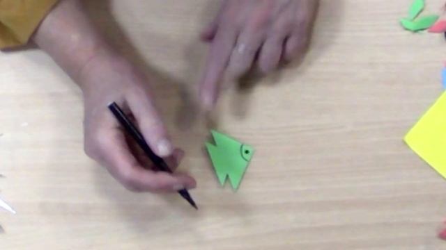 Видео урок по Бумагопластике "Рыбка" смотреть онлайн