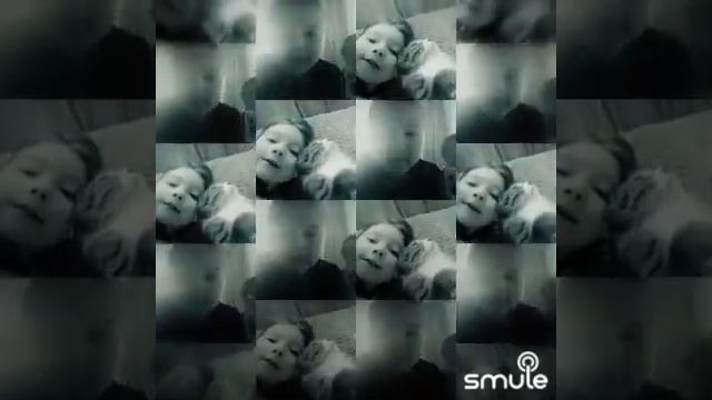 Альфред с Лианай поём в smule ягода малинка