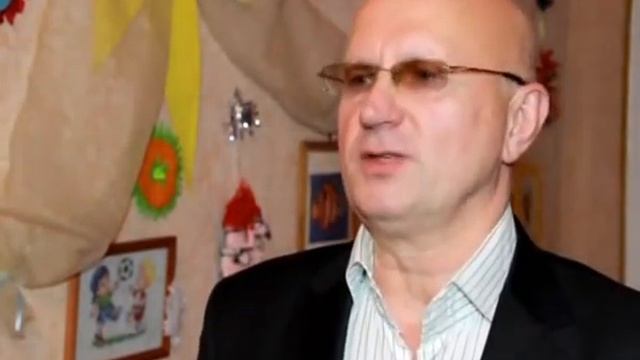 Новогодний утренник в Калинковичах смотреть онлайн