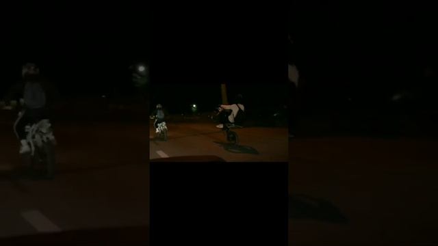 стант на питбайке под фонк смотреть онлайн