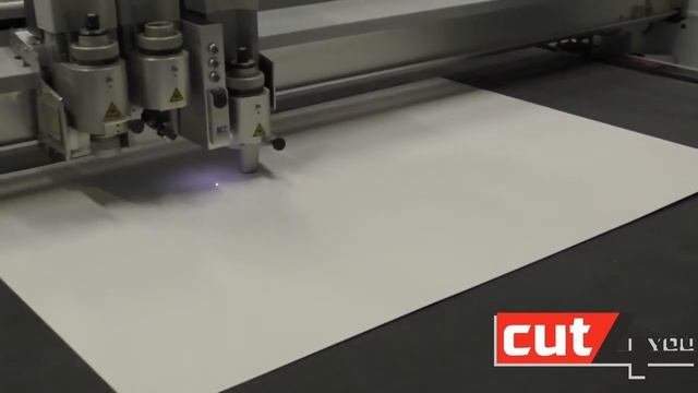 Плоттерная резка листов с печатью
