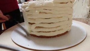 Сборка и выравнивание торта 🎂