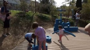 Самая большая в России детская бесплатная площадка/Детская площадка Салют в Москве в парке Горького