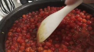 Соус из калины.Оригинально к мясу с красным вином\viburnum sauce