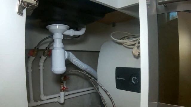 Очень маленькая кухня смотреть онлайн