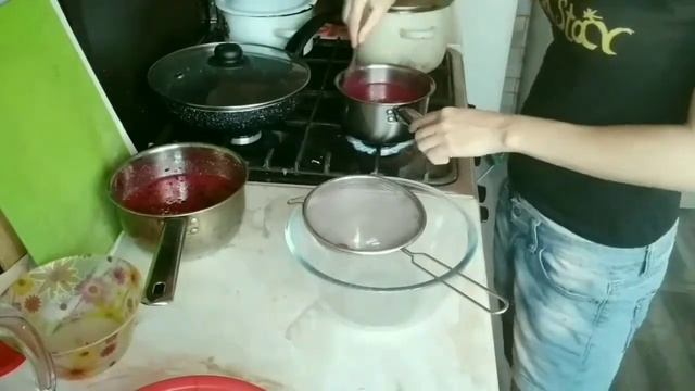 Смородиновое пюре смотреть онлайн