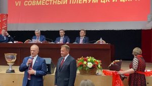 Полковник КГБ Александр Тарнаев сказал в лицо президенту СССР Горбачёву что он предатель!