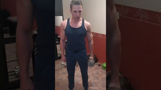 "КАК НАКАЧАТЬ БИЦЕПС" В домашних условиях смотреть онлайн