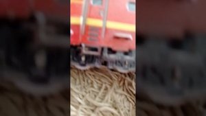 маквин смотрит поезда умбум