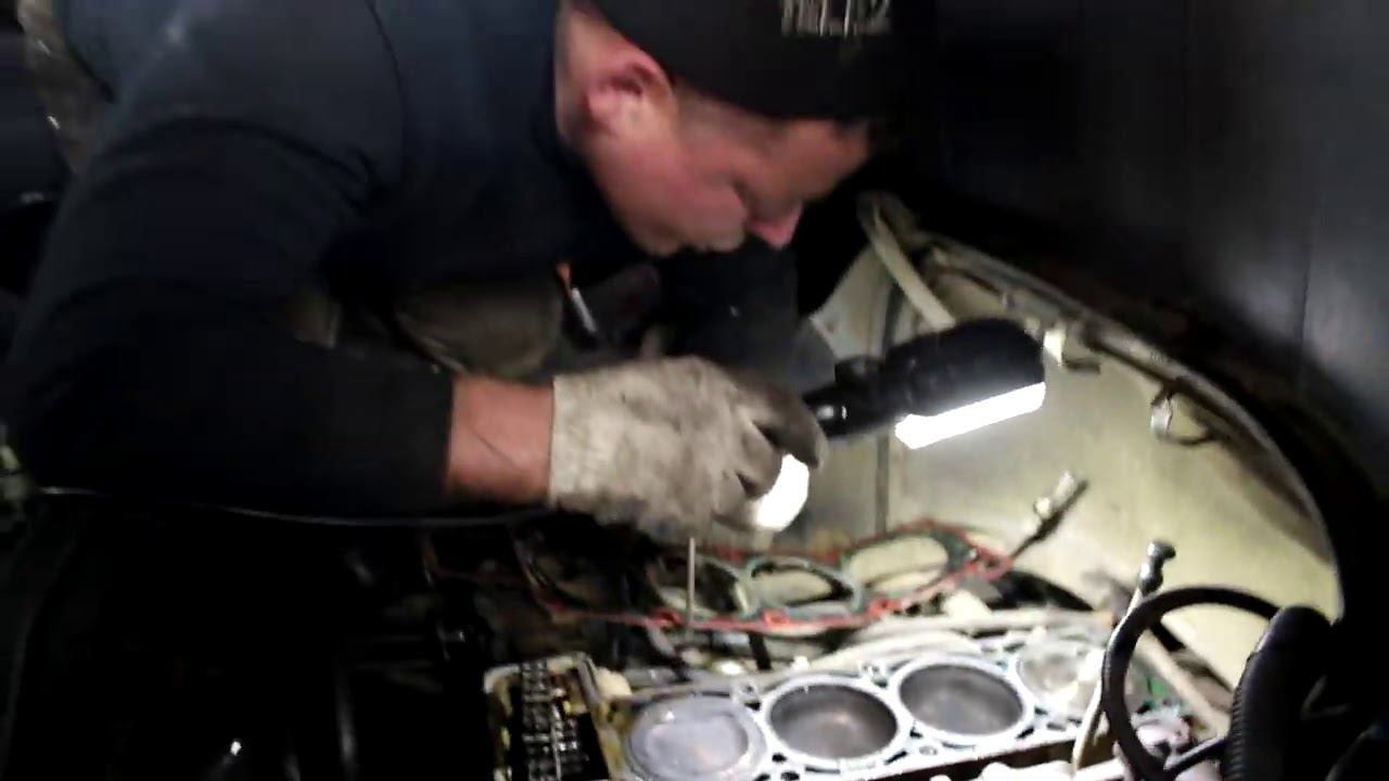 Газы в системе охлаждения из-за не качественной охлаждающей жидкости. УАЗ Фермер, двигатель ЗМЗ 405. смотреть онлайн