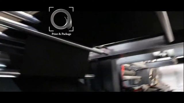 Печать водоосновными красками по нетканому материалу на флексографической печатной машине YT 41000