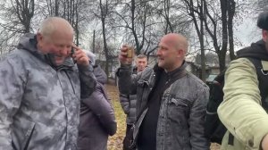 Могилёв. Быховский рынок, торги. Деньги из мусора. Витёк мусорщик