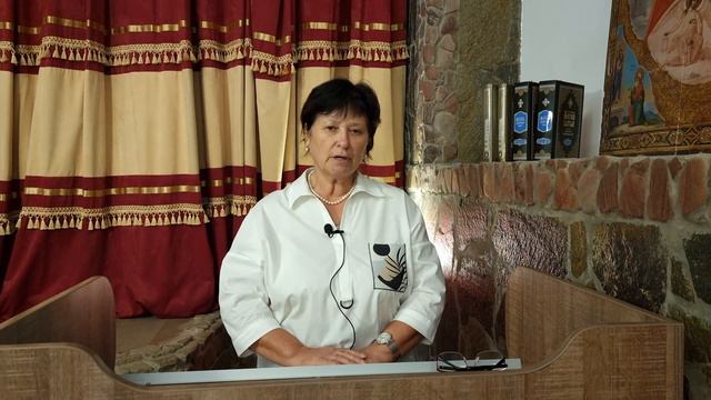 Руководитель кружка "Православие в литературе" смотреть онлайн