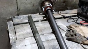 Нива Шевроле обломило полуось.