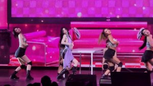 221026 ITZY (있지) Chaeryeong(채령) Solo Stage - Bloodline (Ariana Grande) -  LOS ANGELES 4K