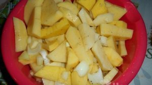Куриные голени с картофелем запеченные в духовке