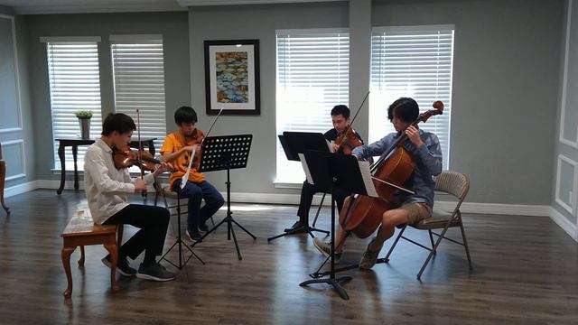 Dmitri Shostakovich- String Quartet No. 8, II. Allegro molto смотреть онлайн