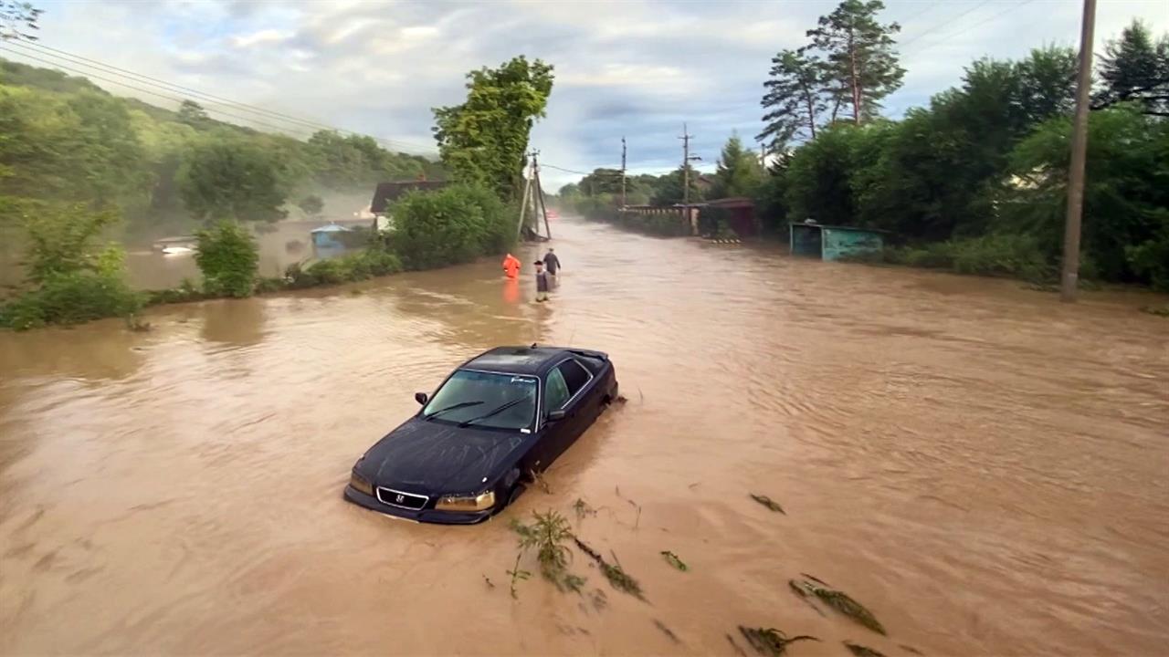 Военные идут в Приморский край для помощи в эвакуации людей из-за нового удара стихии