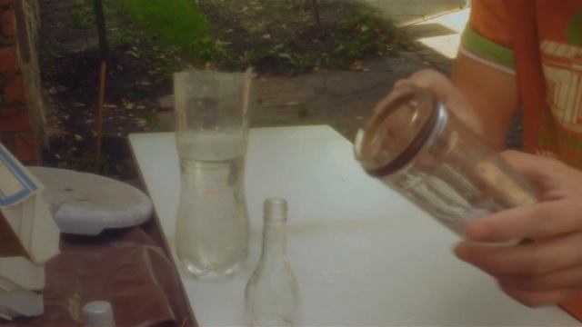 Как сделать стакан, или как разрезать стеклянную бутылку смотреть онлайн