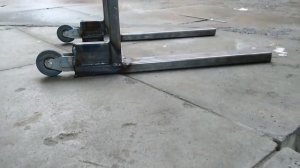 Подставка под лодочный мотор !