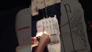 заправка ниток  оверлок джаноме janome 724 d