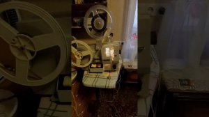 обзор Кинопроектора русь 8мм и супер-8 и обзор монтажного столика Селена.