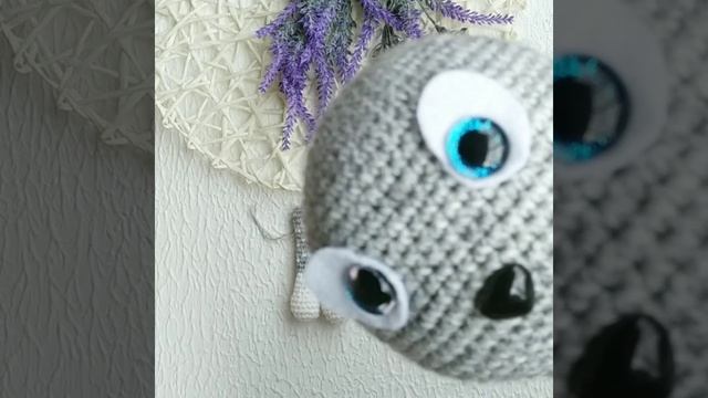 Вязаная игрушка. Процесс вязания кота амигуруми. смотреть онлайн