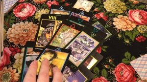 Позвонит или напишет. Объявится ли он ближайшее время. Таро онлайн. Гадание онлайн. Манара ленорман