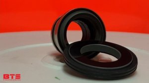 Mechanical seal Ущільнення торцеве Торцевое уплотнение Gleitringdichtung R 103