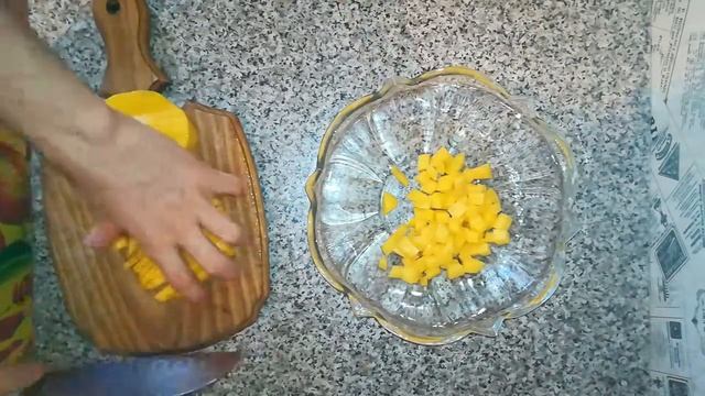 Щербет из авокадо с манго RAW смотреть онлайн